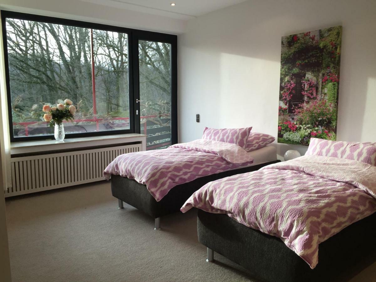 Villa Am Huelser Berg Naehe Duesseldorf 크레펠트 외부 사진