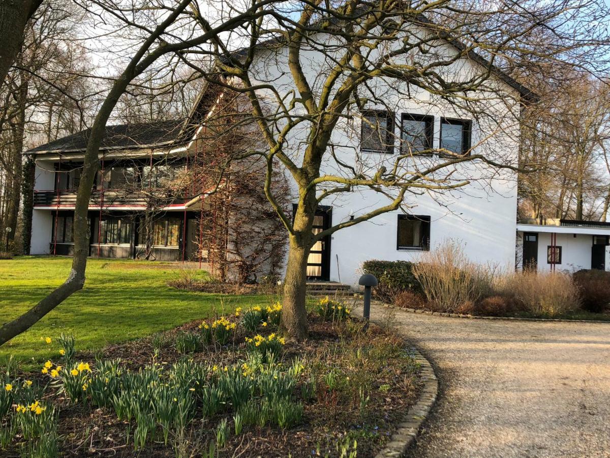 Villa Am Huelser Berg Naehe Duesseldorf 크레펠트 외부 사진
